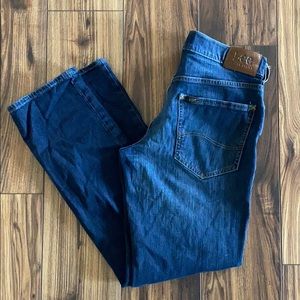 🔹4/$20🔹 Lee Regular Fit Tapered Leg Jeans